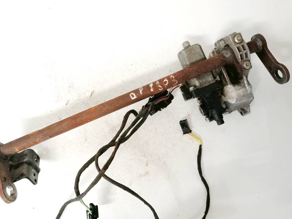 0390201900 SAAB 9-5 2006 Sēdekļa motors - PRIEKŠA PA LABI