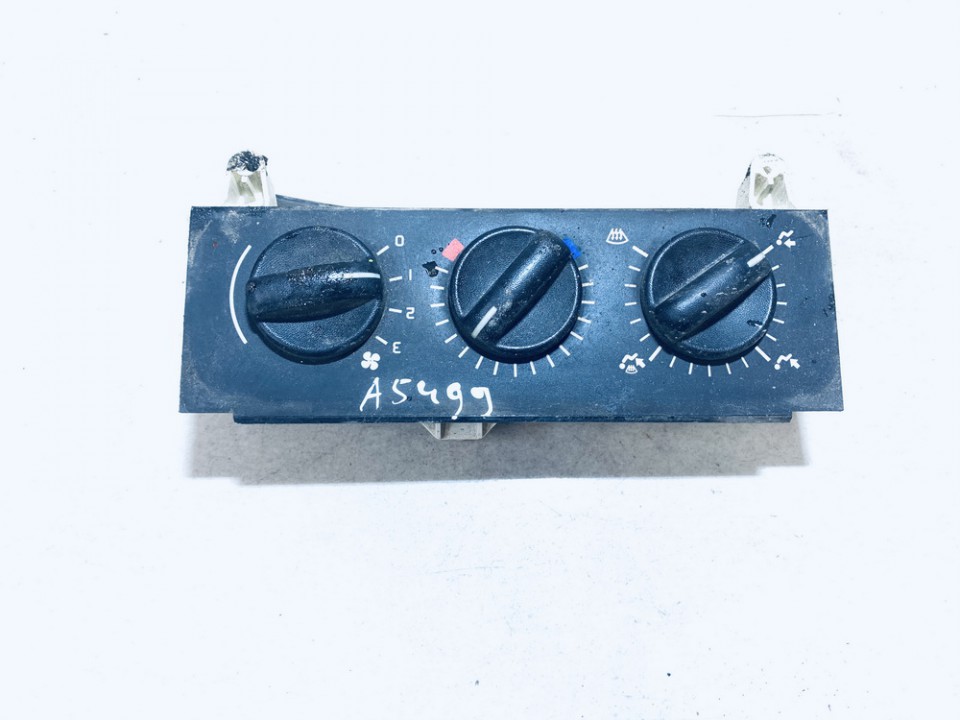 133761F Opel Movano 2000 Climate Control Panel (heater control switches)