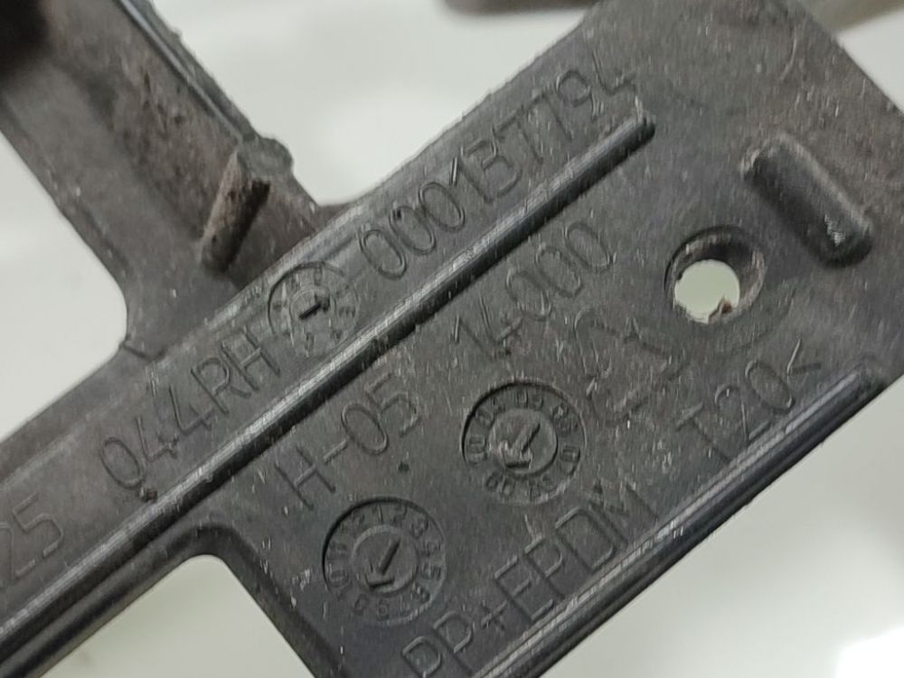 000137794 Opel Zafira 2009 Bumper mounts (BUMPER BRACKET) - REAR RIGHT - Thumbnail 4