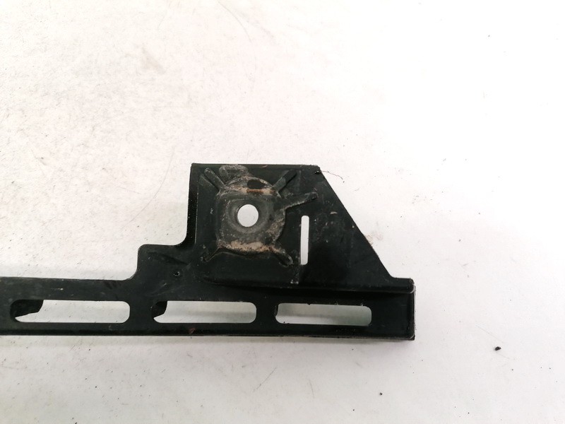 1T0807890B Volkswagen Touran 2003 Puskurin kiinnike - EDESSÄ - Thumbnail 3