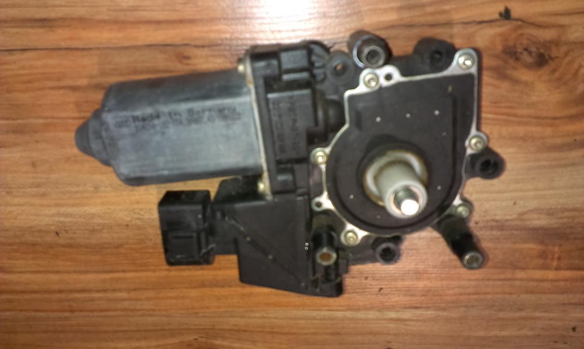 0536001401 Audi A4 1998 Durvju loga pacēlāja motors