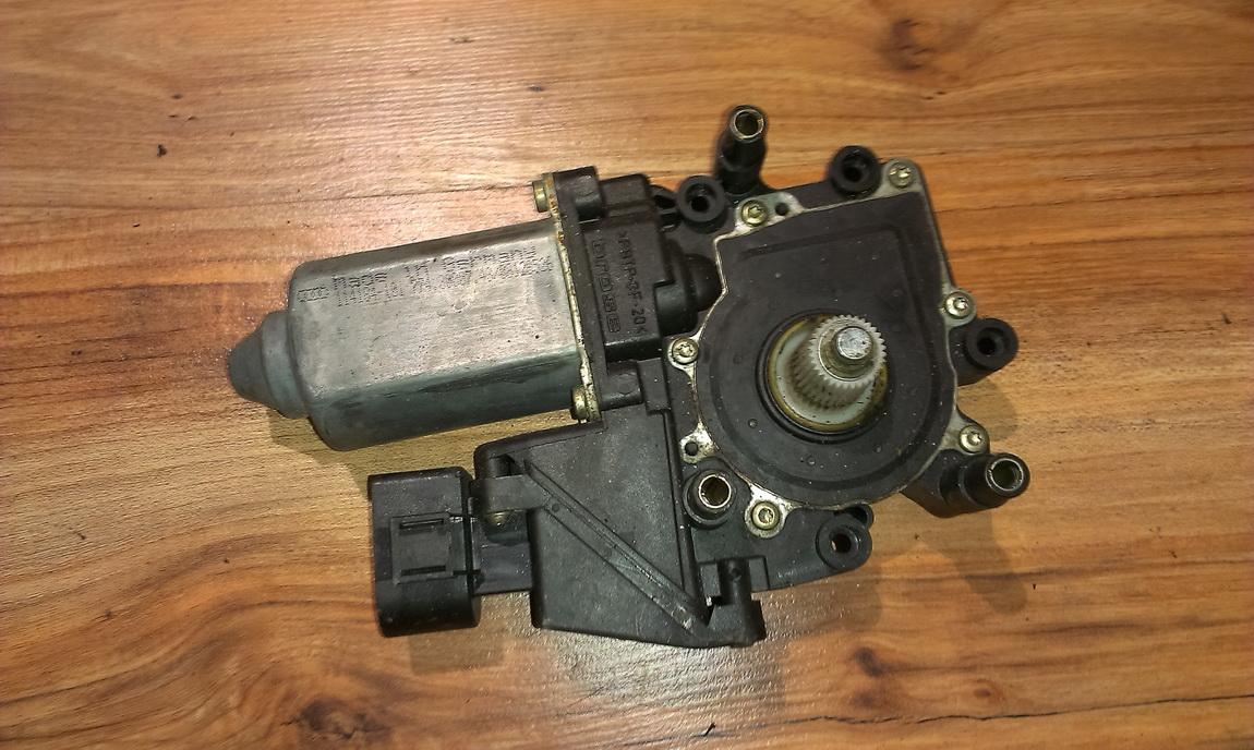 0536001401 Audi A4 1998 Durvju loga pacēlāja motors