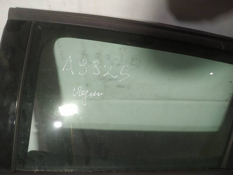 AS2 Renault Megane 2010 Durvju stikls - AIZMUGURE PA KREISI