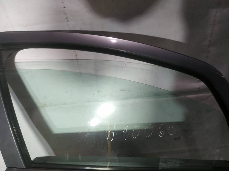 AS2 Mitsubishi Colt 2004 Vitre de Porte Avant Droite