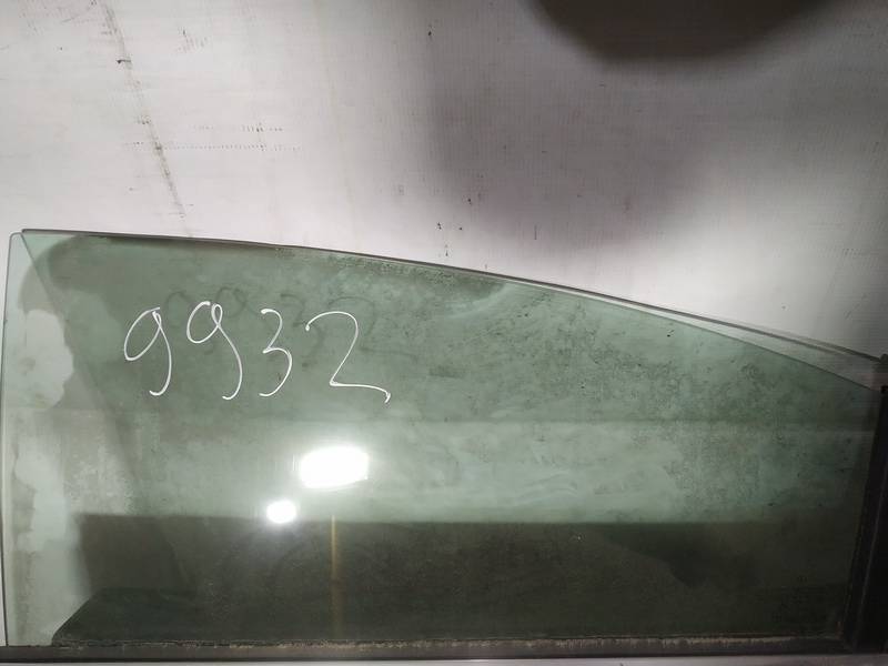 AS2 Mercedes-Benz CLS-CLASS 2005 Oven lasi - TAKANA VASEMMALLA