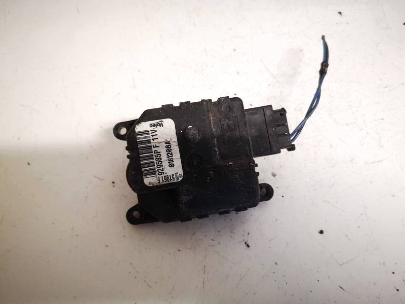 929585P Dodge Journey 2009 Heater Vent Flap Control Actuator Motor