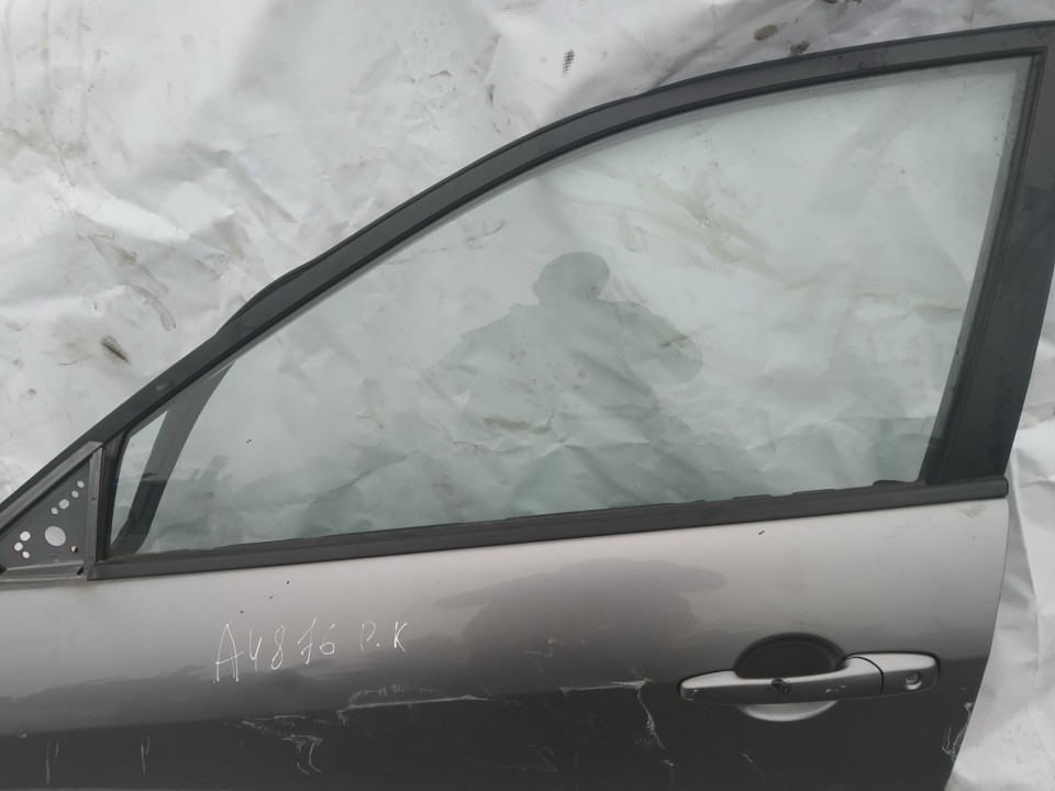 Mazda 6 2004 vitre de porte avant Gauche