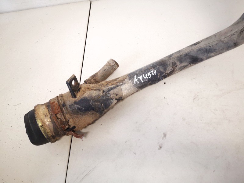 n20834 used fuel filler neck BMW 3Series 2002 2.0L EIS01599797