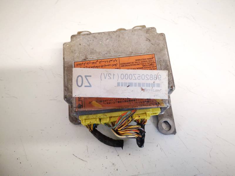 988205Z000 Nissan Quest 2004 Komputer SRS airbag – moduł sterujący poduszek powietrznych