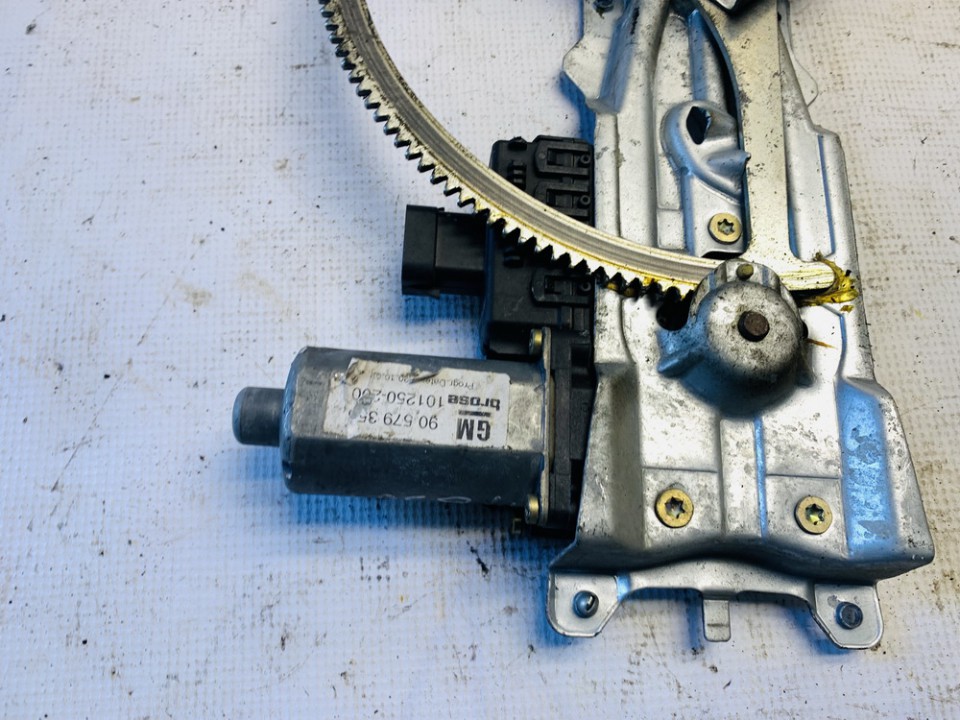 90579355 Opel Zafira 2002 Window Motor - FRONT LEFT