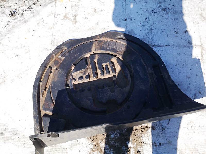 6477152010 Toyota Yaris 2003 Tool kit - Thumbnail 2