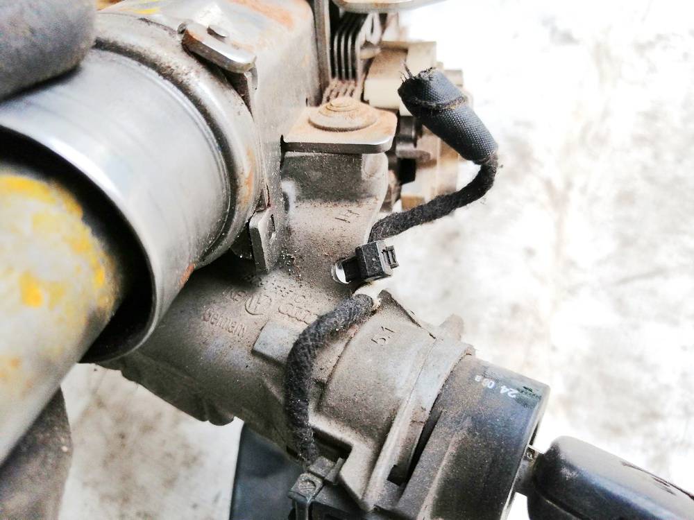 4B0905851C Volkswagen Transporter 2008 Ignition Barrels (Ignition Switch) - Thumbnail 3