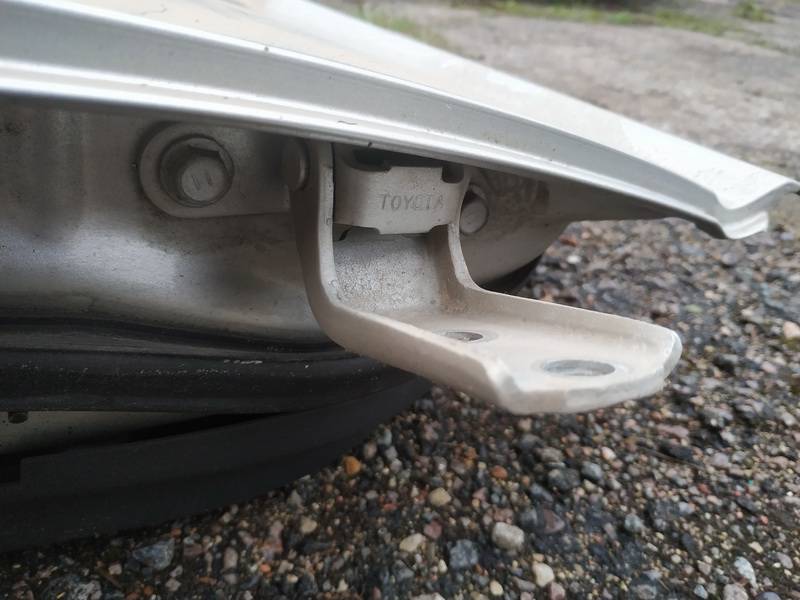 Toyota Avensis 2004 Galiniu duru vyris G. - Thumbnail 2