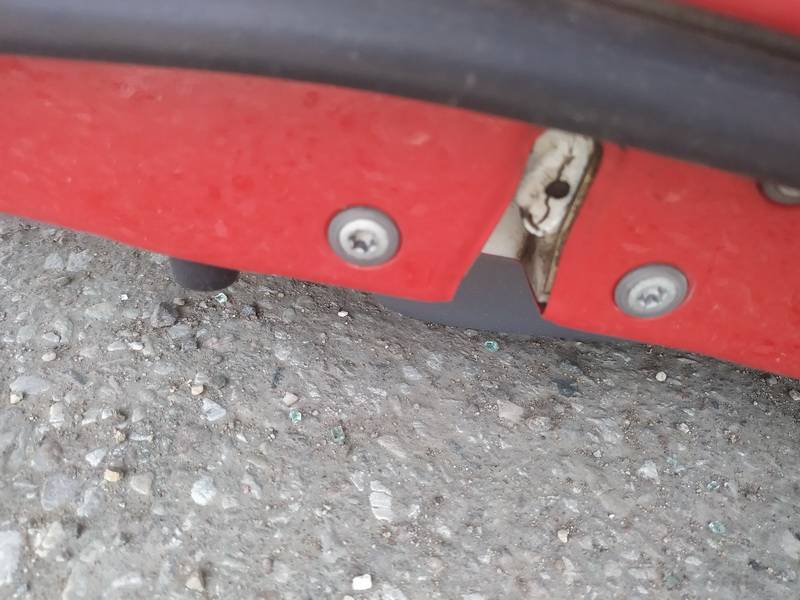 Toyota Yaris Verso 2002 Door Lock Mechanism - FRONT RIGHT