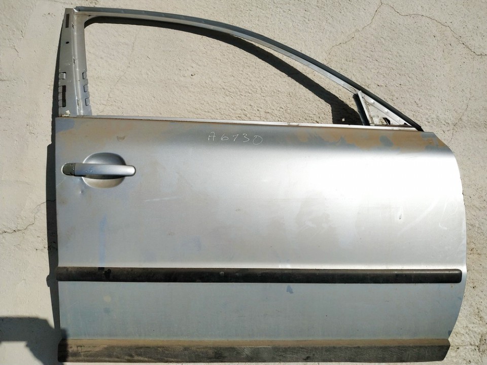 PILKOS Volkswagen Passat 2003 porte avant droite