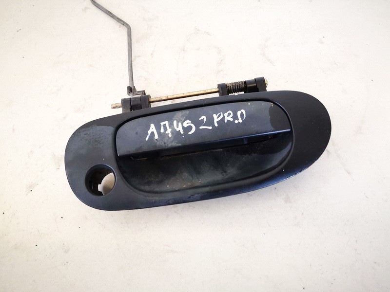 Mitsubishi Carisma 1997 Etuoven ulkokahva - EDESSÄ OIKEALLA