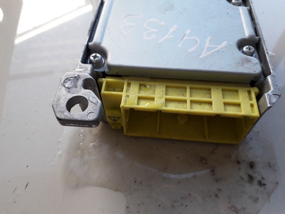 8917042210 Toyota RAV-4 2006 Steuergerät ECU Modul Airbag steuergerät - Thumbnail 2