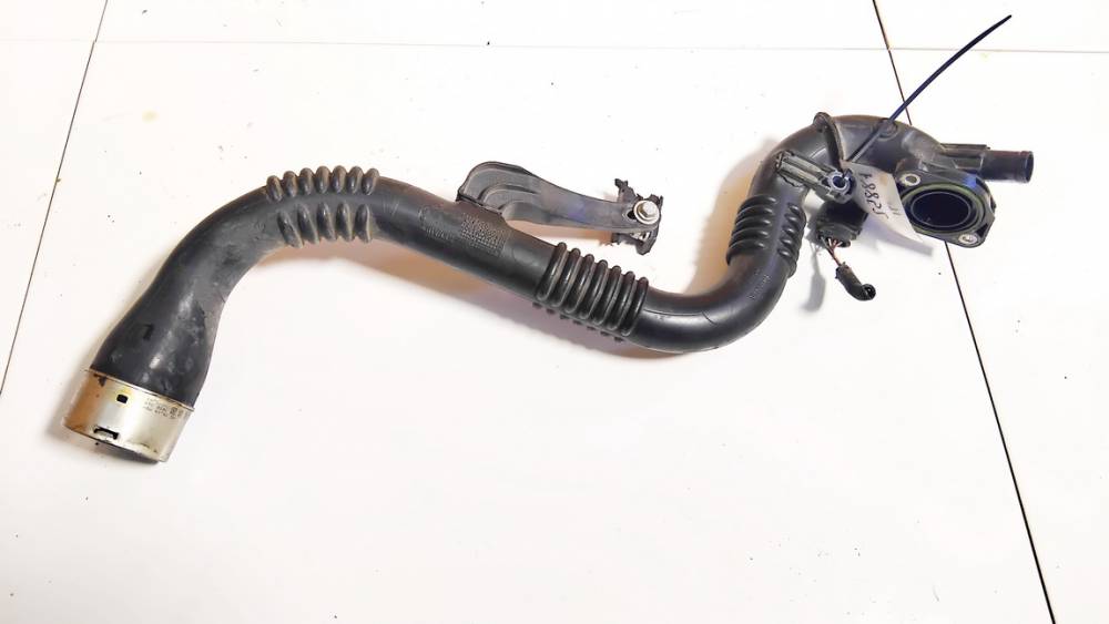 104951A Renault Clio 2016 Wąż intercoolera