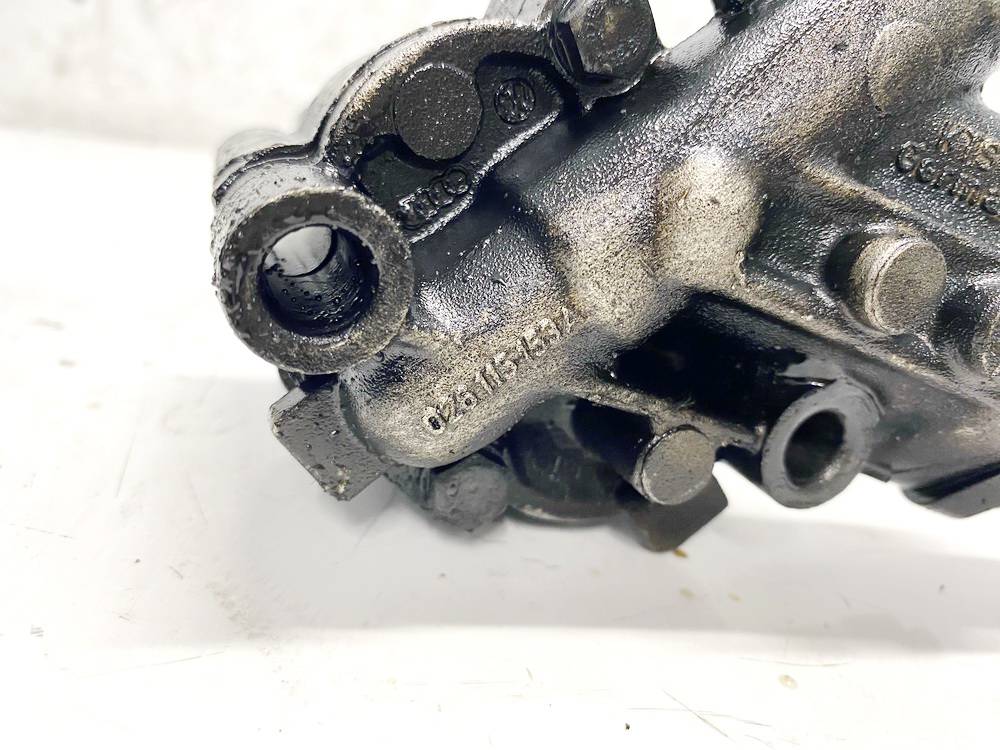 026115153A Audi A4 1995 Pompa oleju - Thumbnail 4