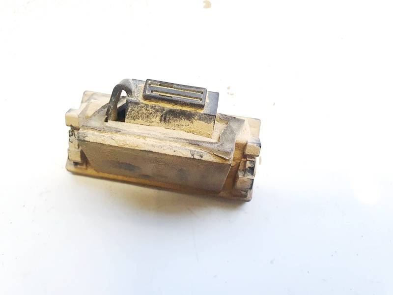 1654 Audi A4 2000 Number plate light - REAR - Thumbnail 2