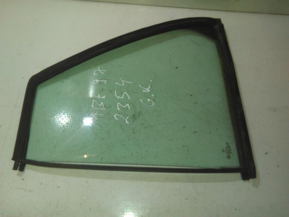 Mercedes-Benz E-CLASS 1997 Vitre arriere Gauche