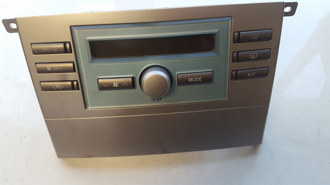 559000F020 Toyota Corolla Verso 2006 Climate Control Panel (heater control switches)