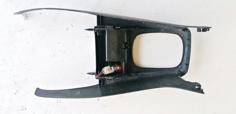 30830010BT Volkswagen Passat 2001 Innenausstattung - Thumbnail 2