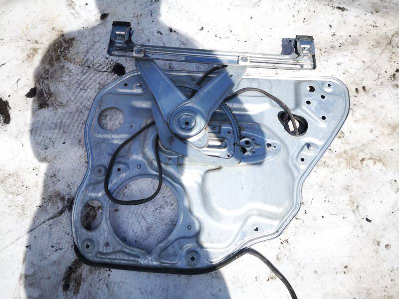 3M51R27000BH Volvo V50 2010 Duru lango pakelejas G.K.