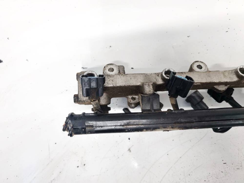 Honda Accord 1996 Fuel injector rail (injectors)(Fuel distributor) - Thumbnail 2