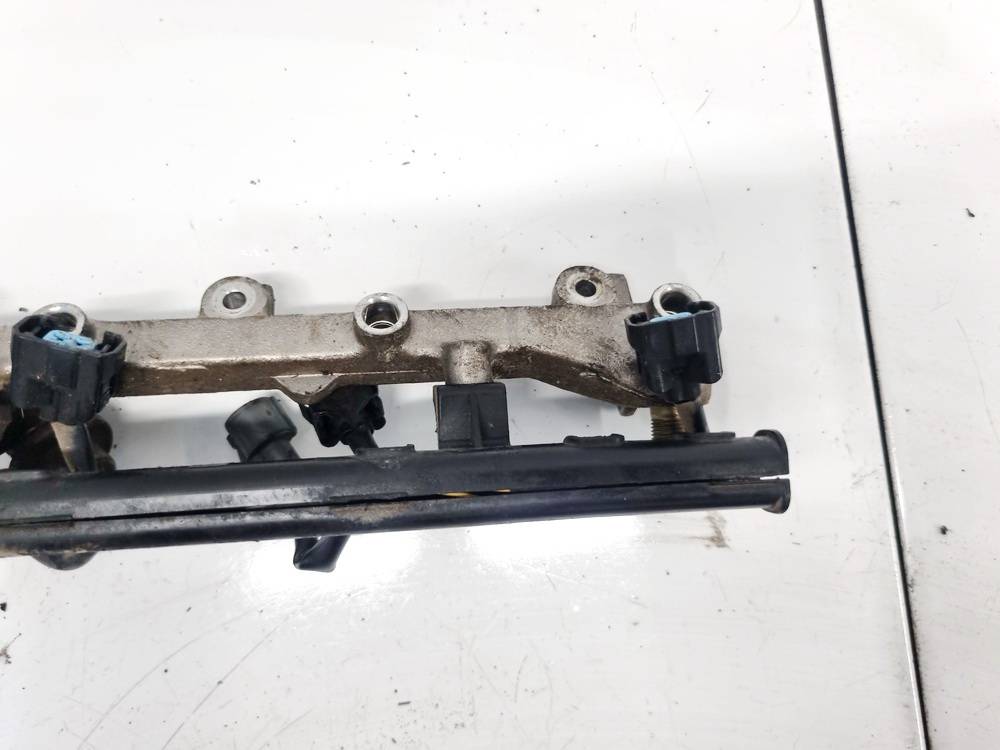 Honda Accord 1996 Fuel injector rail (injectors)(Fuel distributor) - Thumbnail 3