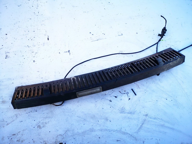 7M3853185B Seat Alhambra 2002 Wiper Muolding - FRONT