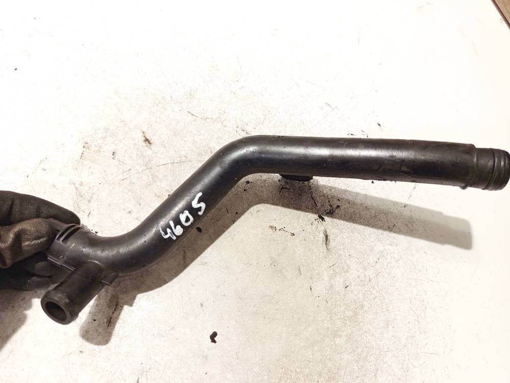 03L121065K Audi A5 2011 Vesiputki