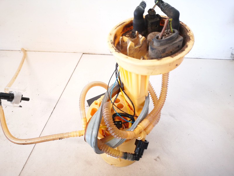 used used Electric Fuel pump Audi A4 2004 2.5L EIS01389831 Used