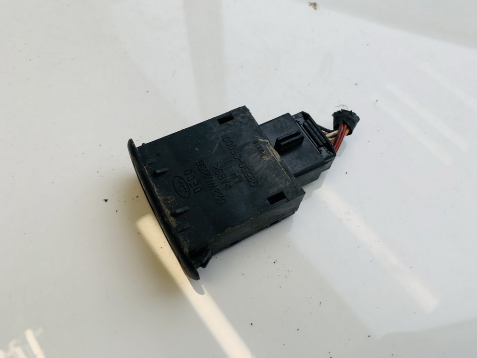 935503e000 935503e000, 623w02150 Fuel Cap Switch (Gas Fuel Door Switch