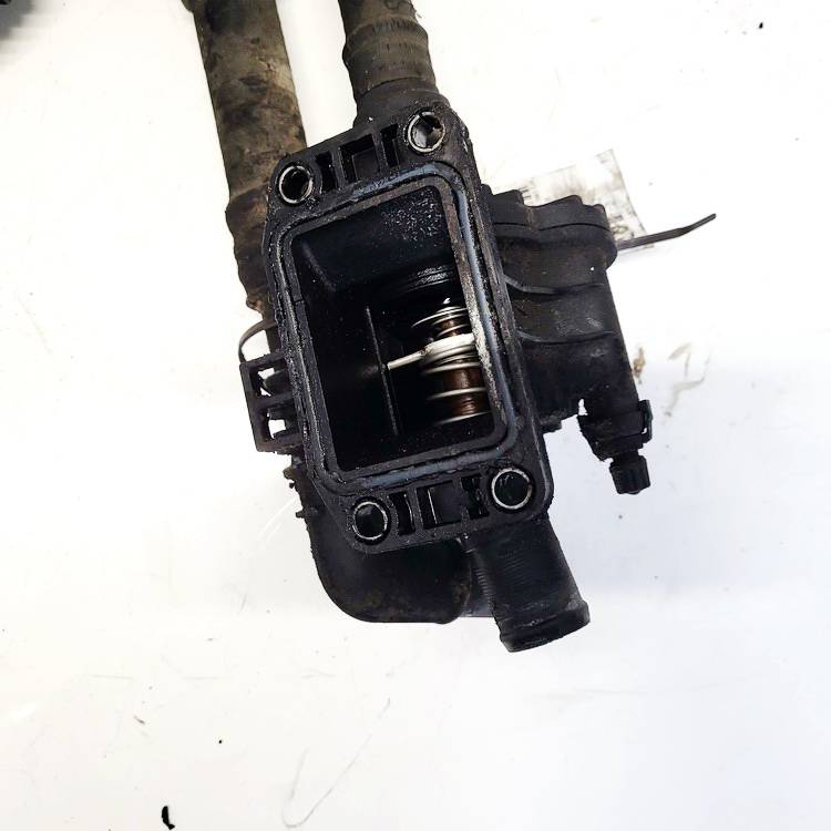 Citroen C4 2007 Obudowa termostatu - Thumbnail 3