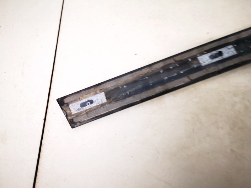 8P3853983 Audi A3 2003 Duru moldingas isorinis G.K. - Thumbnail 3