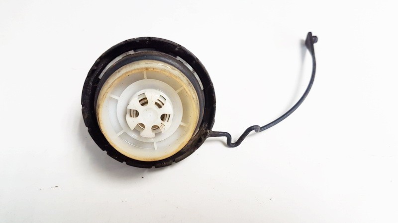 Toyota Yaris 2006 Wewnętrzna Pokrywa Wlewu Paliwa - Thumbnail 2