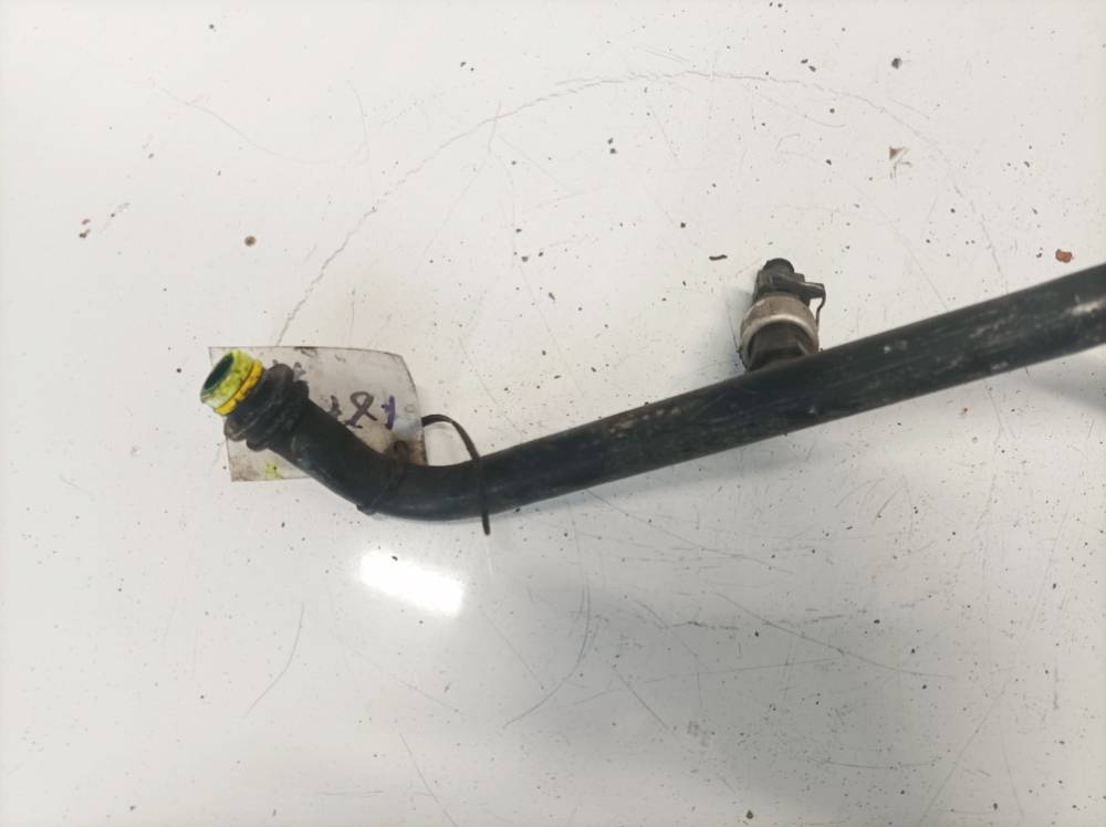 Volvo V50 2004 Air Conditioner AC Hose Assembly (Air Conditioning Line) - Thumbnail 2