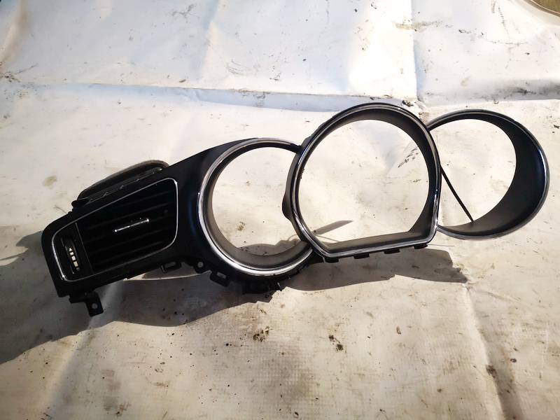 84832A2000 Kia Ceed 2014 Blende Rahmen Tacho Tachorahmen