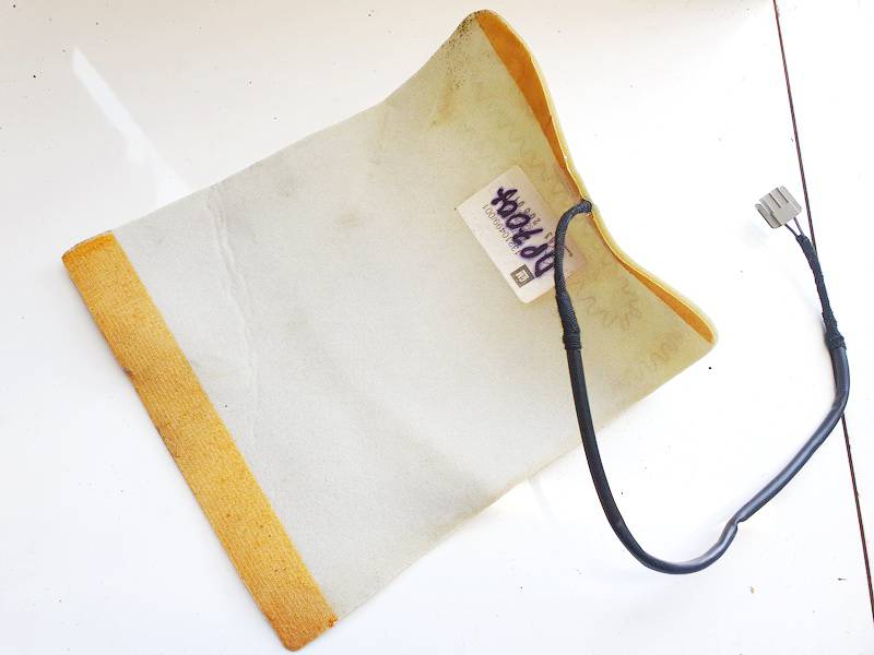 13210499 Opel Corsa 2011 Seat heating element