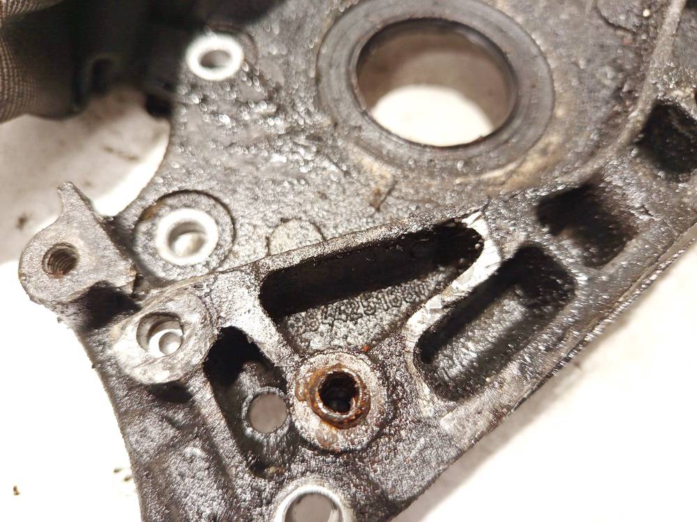 9644251680 Volvo V50 2004 Cover, Crank Seal Housing (Sealing Flange) - FRONT - Thumbnail 3