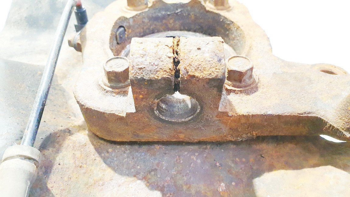 used used Steering Knuckle - FRONT RIGHT Hyundai Santa Fe 2006 2.2 