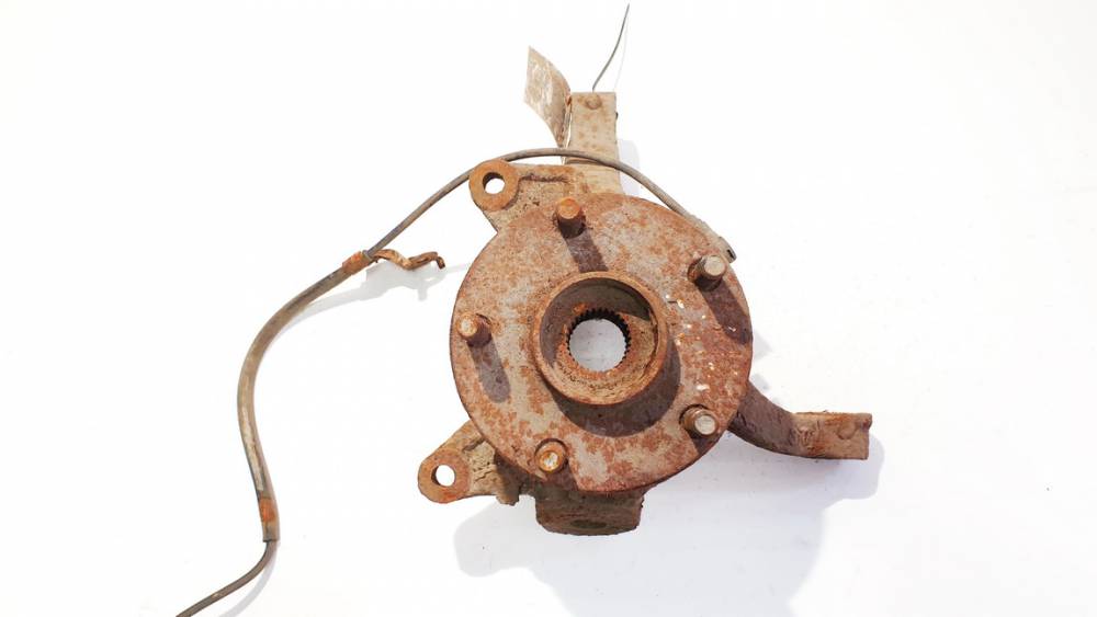 Toyota Previa 2001 Steering knuckle - FRONT LEFT