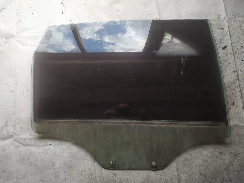 AS2 Chevrolet Captiva 2007 LUNA TRASERA DERECHA,
Luna de la puerta trasera - ABAJO A LA DERECHA