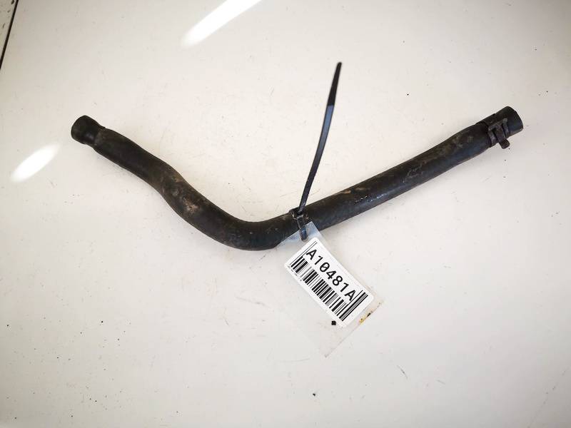 Audi A4 1997 Wąż wodny