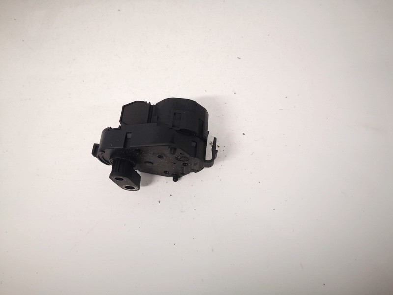 6934825 BMW 3-Series 2003 Heater Vent Flap Control Actuator Motor - Thumbnail 2
