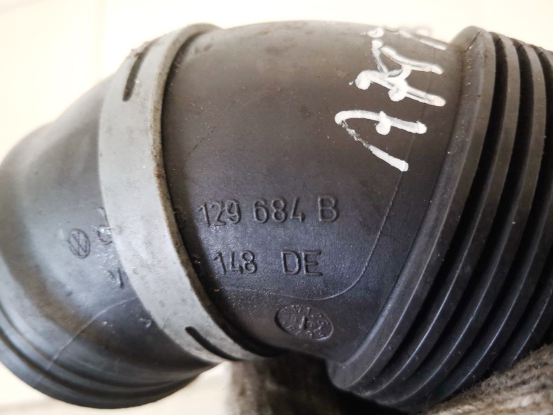 1K0129684B Audi A3 2003 Luftansaugung Ansuagschlauch - Thumbnail 3