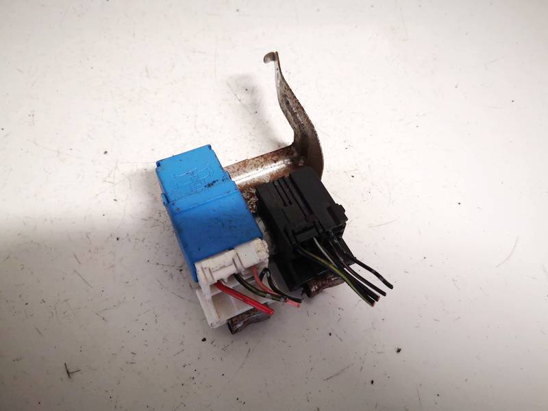 252309F920 Nissan Primera 2004 RELÉ PARA AUTOMÓVIL