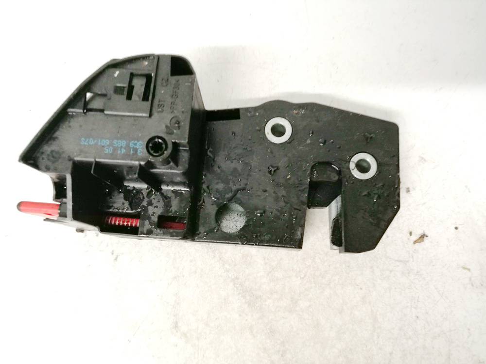 3C9885681 Volkswagen Passat 2005 Seat Lock Latch assembly - Thumbnail 2