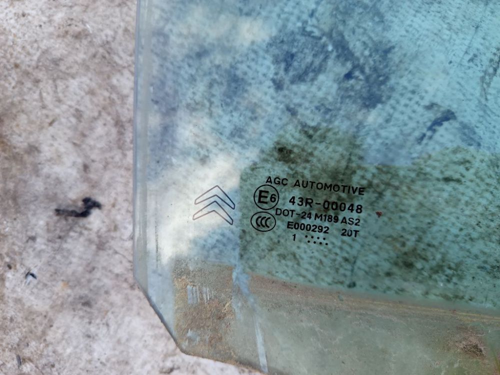 43R00048 Citroen C3 2011 Боковое окно - задний правый - Thumbnail 4
